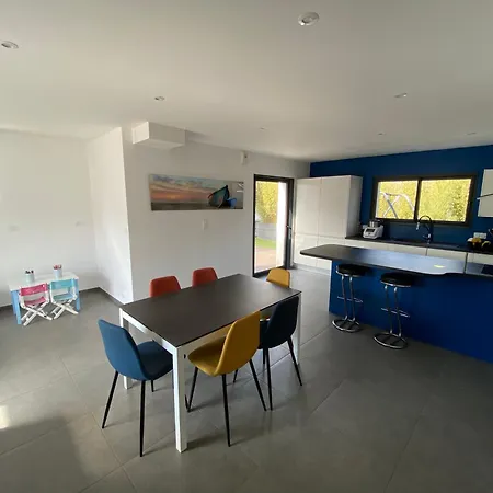 Maison 4ch/8pers Bourg De